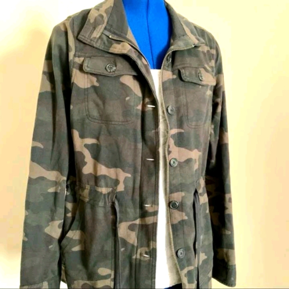 SONOMA SOFT UTILITY CAMO JACKET SZ M